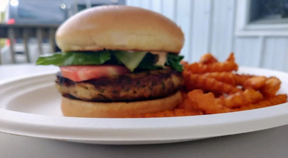 Crabcake Sandwich with Fries